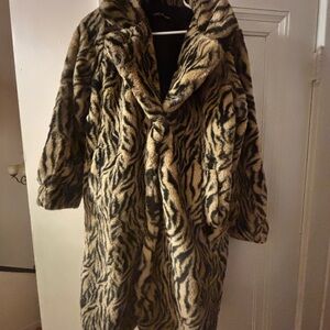 PEBBY FOREVEE Tiger Print Faux Fur Coat size Large